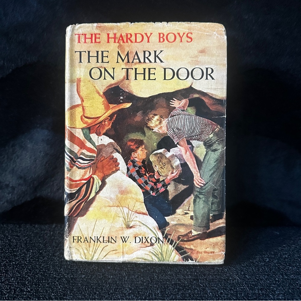 Vintage 1934 Hardy Boys Mystery